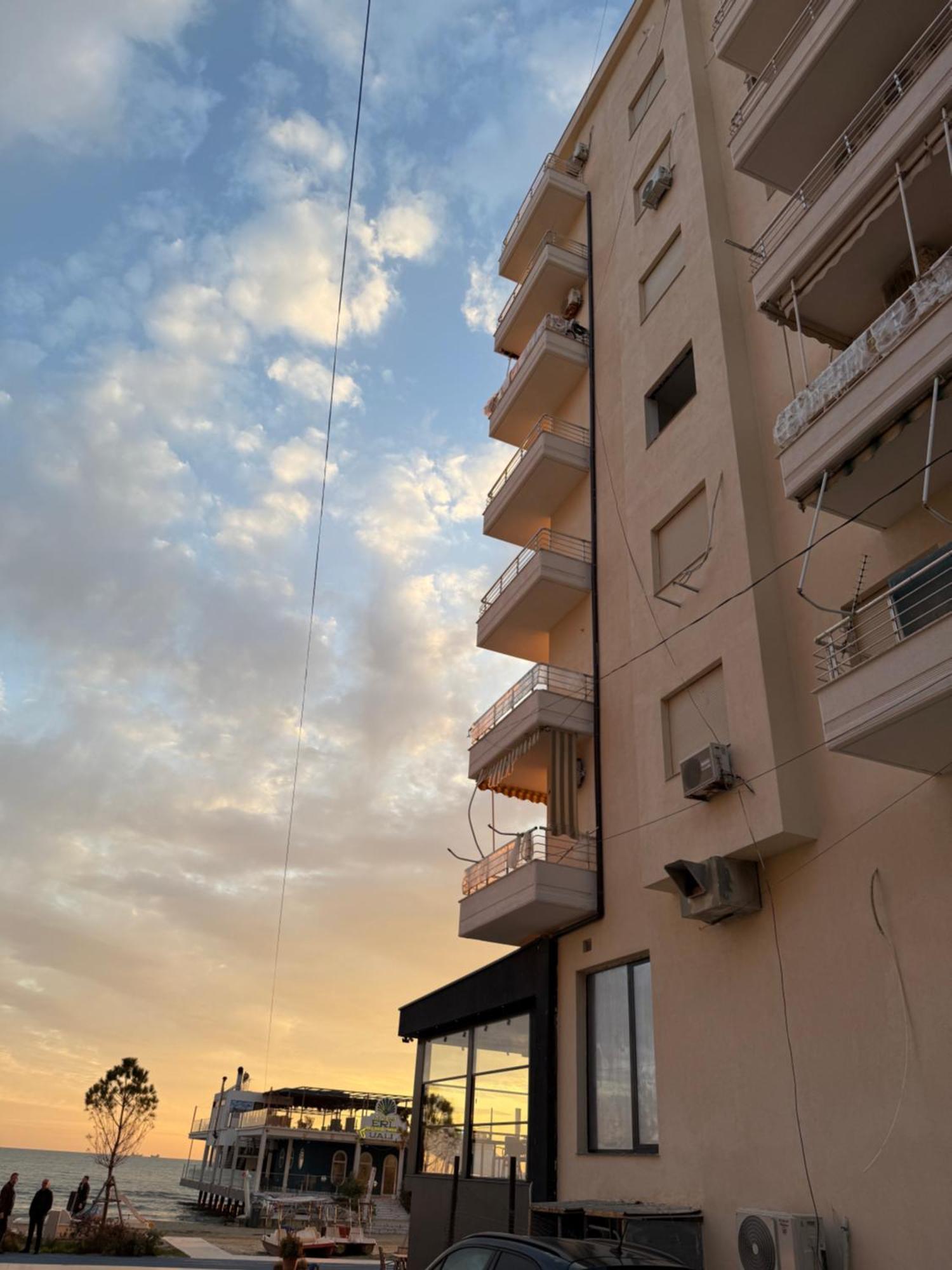 Luxuryseaview Apartment Durrës Esterno foto
